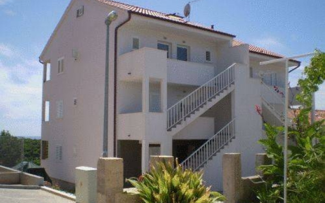 Apartments Tasha