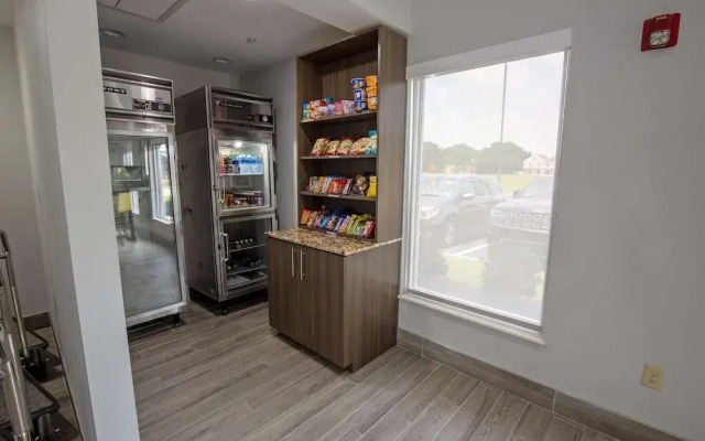 America's Best Inn & Suites Lafayette