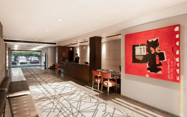 The Avenue Regent