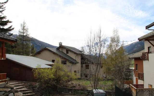 Appartement Lanslevillard, 3 pièces, 6 personnes - FR-1-508-81