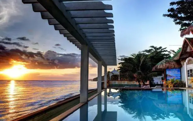 Jaimees Hotel  Resort