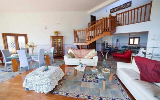 Villa Sauci