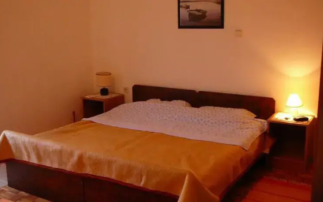 Apartments Zdenko