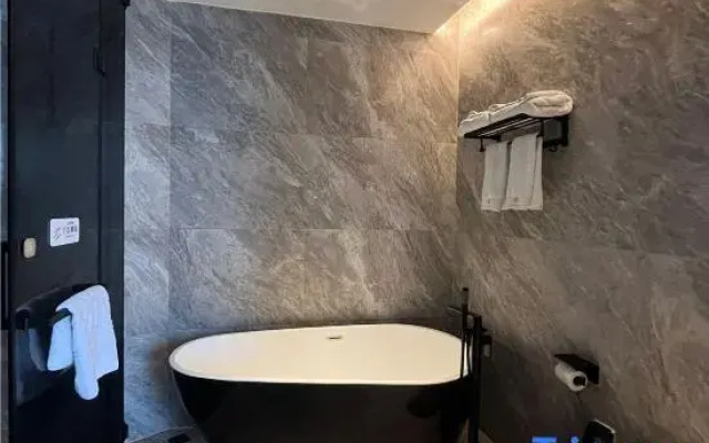 Yueyang Yueqi Hotel
