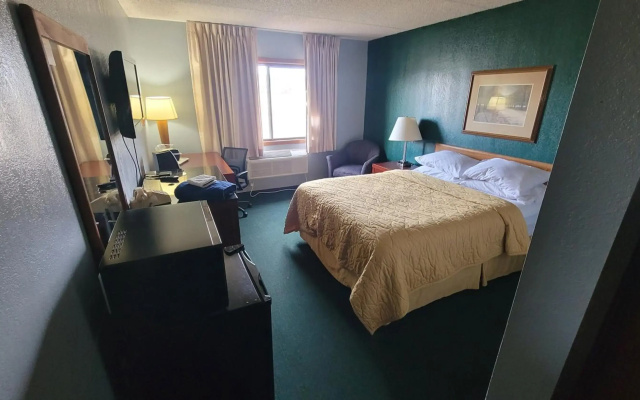 Belgium Inn & Suites