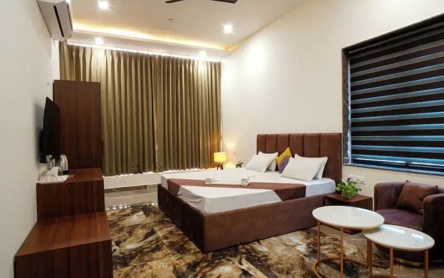 Hotel Omkar