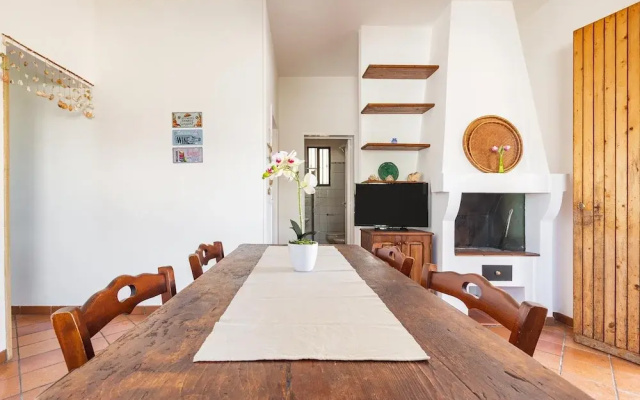 2753 Villa Evelin by Barbarhouse