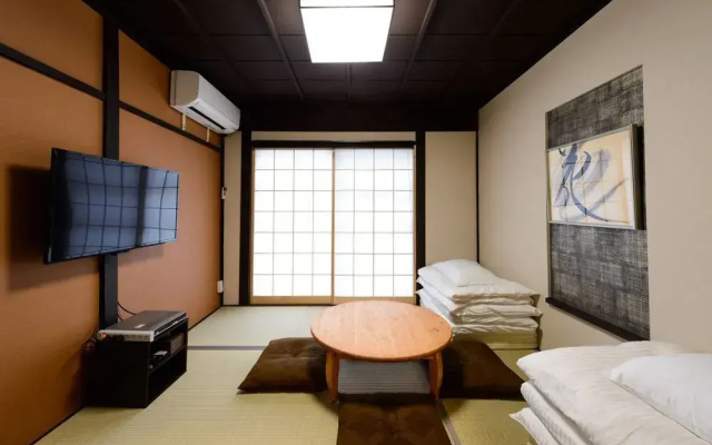 Shiki Homes - Tsuki