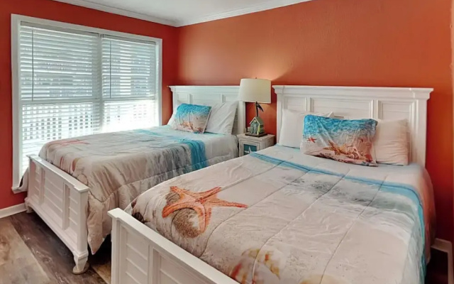 Seaside Delight by Silver Sands Vacation Rentals