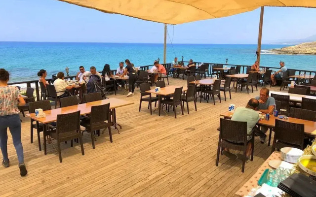 ZAMBAK Holiday Village