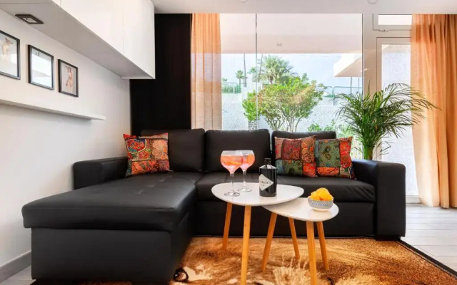 Modern & Elegant Loft