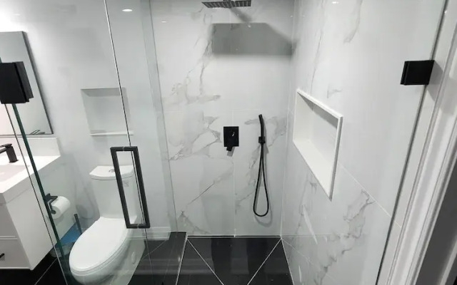 Exclusive Home in Niagara Falls