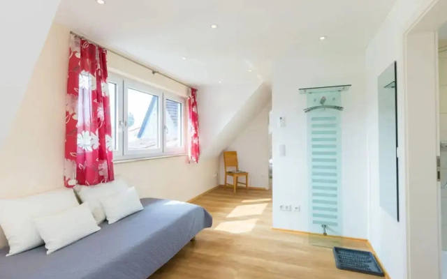 Oak Modern Retreat in Uberlingen