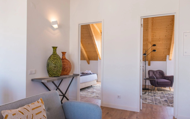 LX51 Smart Suites & Studios - Lisbon Center