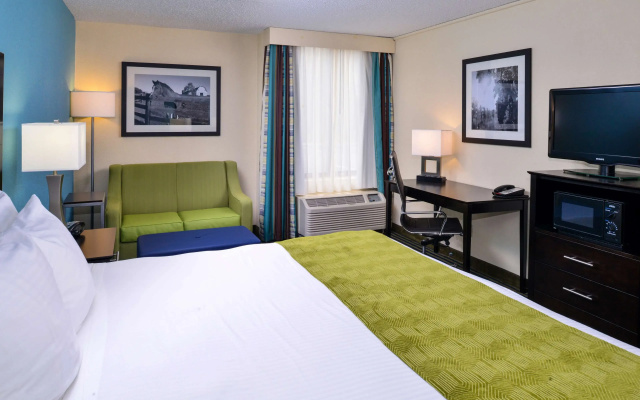 Best Western Leesburg Hotel & Conference Center