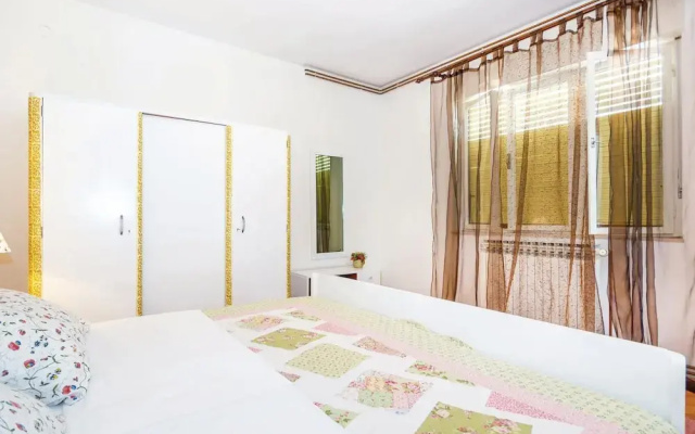 Beautiful Home in Senj With Wifi and 3 Bedrooms