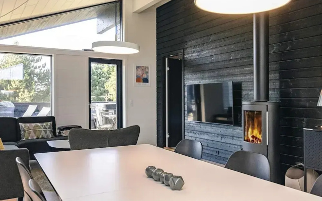 9 Person Holiday Home in Vaeggerlose