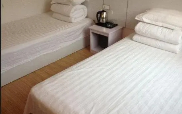 Lejia Express Inn
