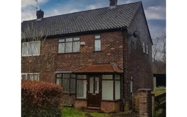 Spacious, quiet dwelling for up to 6, Manchester