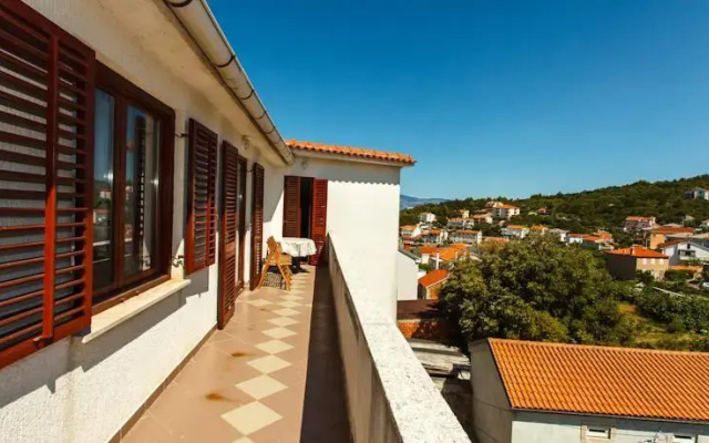 Apartments & Rooms Iva