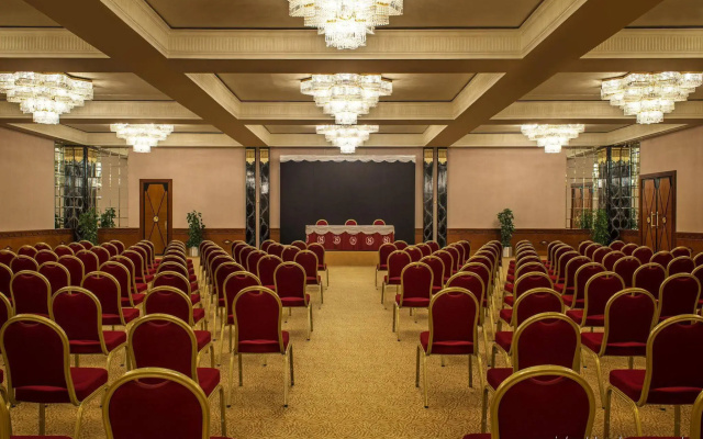 Sheraton Bahrain Hotel