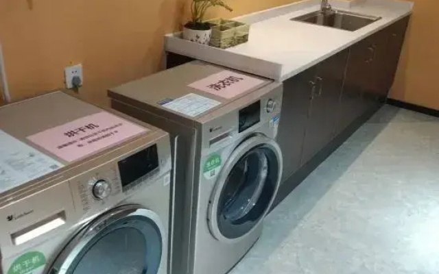 City Travel Hotel