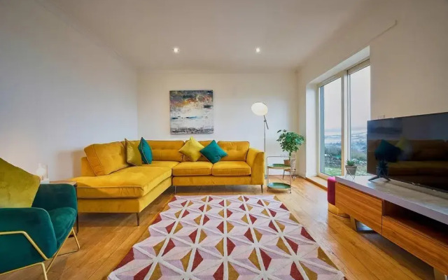 Host Stay Strathview