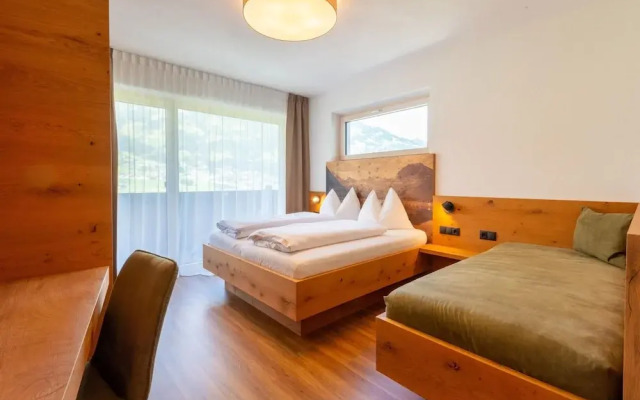 Attractive Flat With Beautiful Views