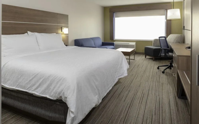 Holiday Inn Express & Suites Phoenix East Gilbert an IHG Hotel