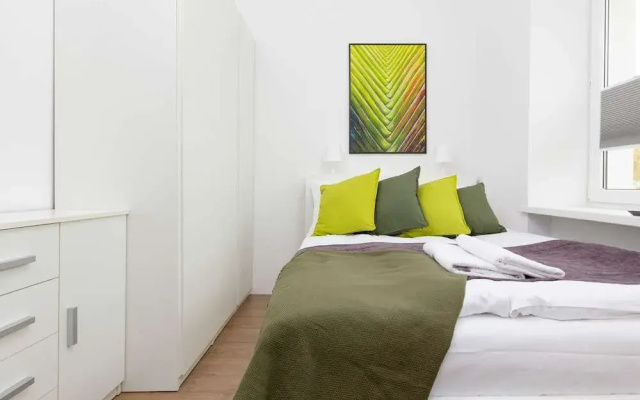 Elegant & Homely Apartment By Renters