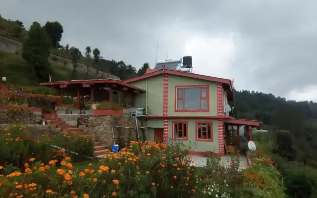 Panchachuli House