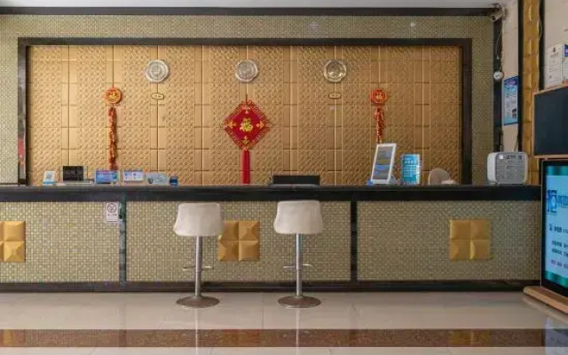 Golden Swan Hotel