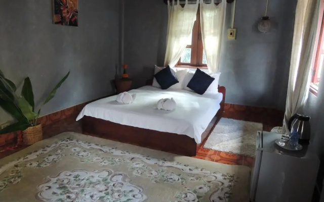 Mani Home & Hostel Luang Prabang