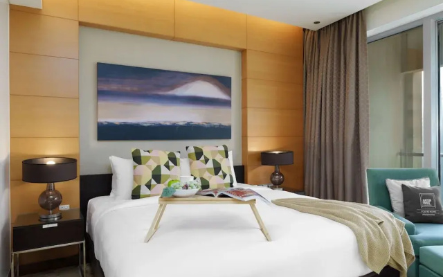 Maison Privee - Dazzling Studio w/ Direct Burj Khalifa Views