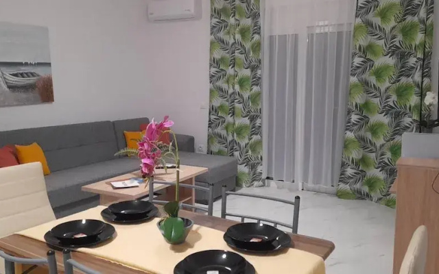 Gennadi Retreat - House 1