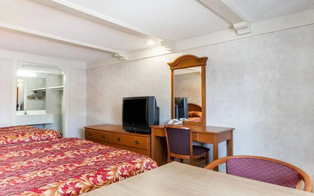 Travelodge by Wyndham Elkton University Area