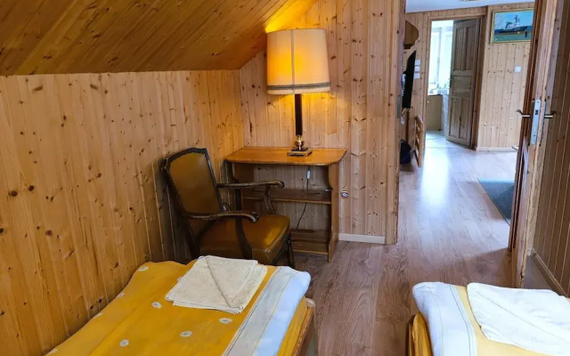 Holiday Apartment for 4 People, Wiselka