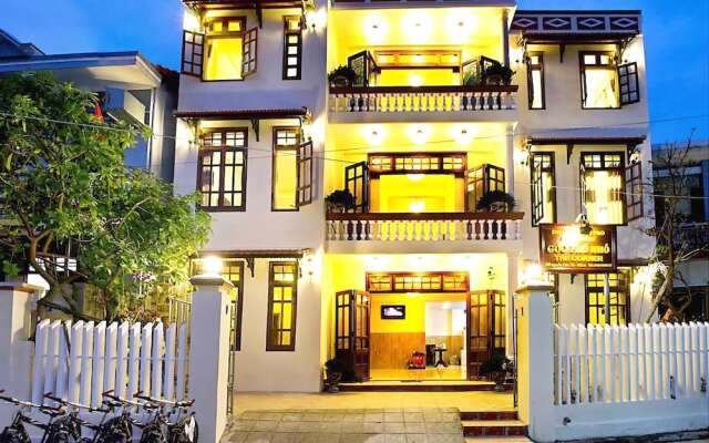 Отель The Corner Homestay вид на фасад
