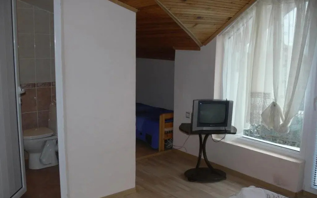 Stedi Guest House