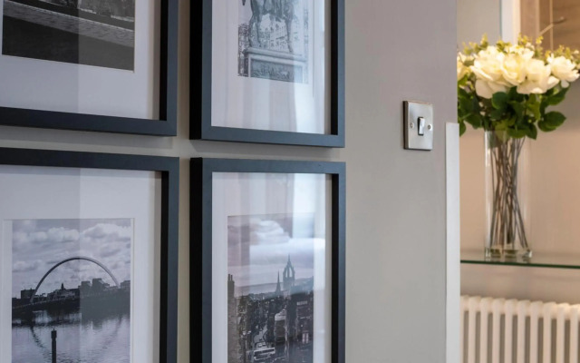 Destiny Scotland - Glassford Residence