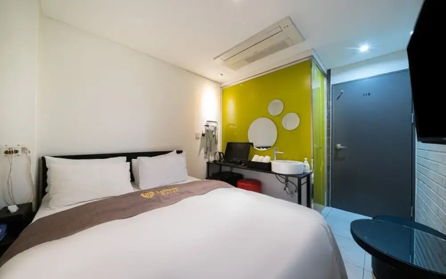 Taereung LeBlanc Hotel