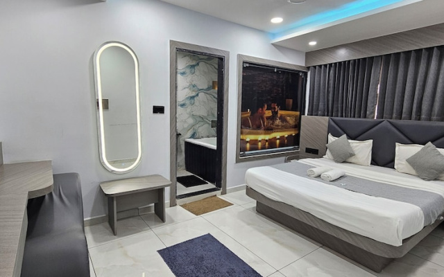 Hotel HR King