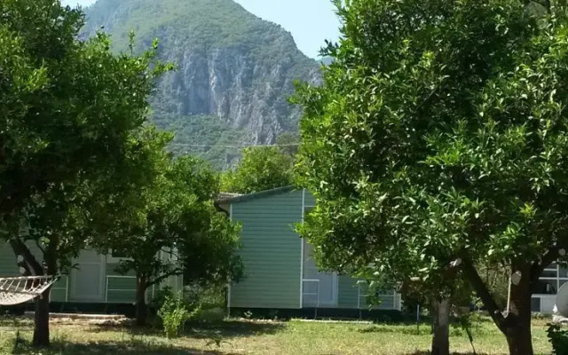 Sakli Bahce