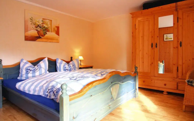 Apartment in Wieck am Darss with garden