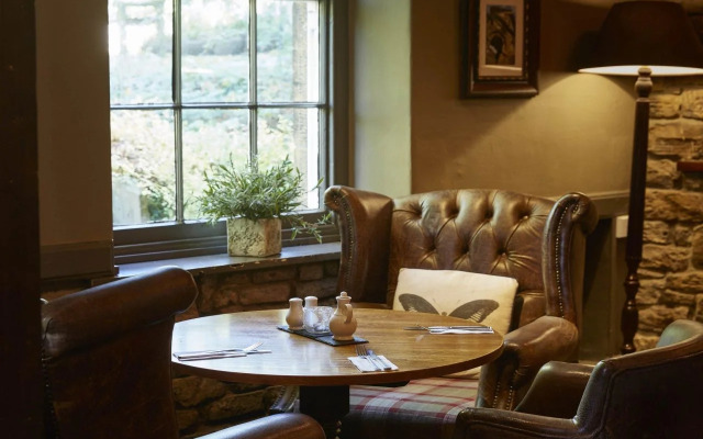 Rockingham Arms by Greene King Inns