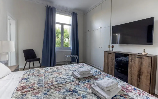 Plaka s Privileged Accommodation