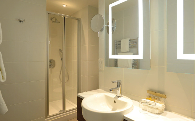 The Lensbury Resort
