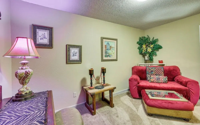 Eureka Springs Rental - Walk to Downtown!