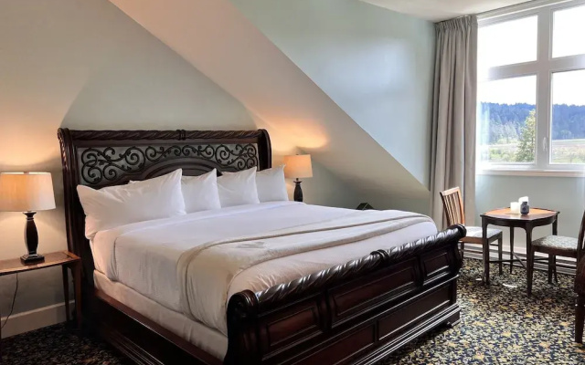 Woodstone Manor Inc.