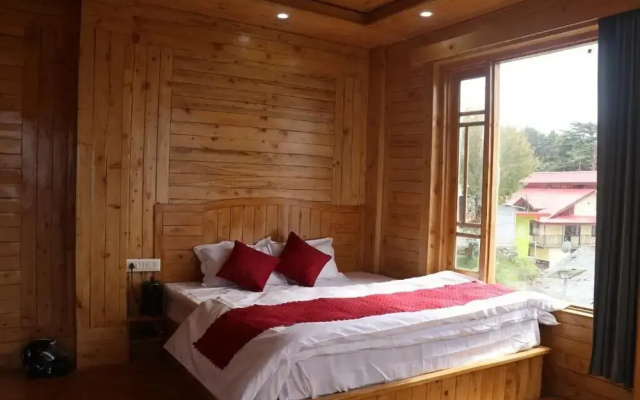 The OutHouse Forest View - Kalatop